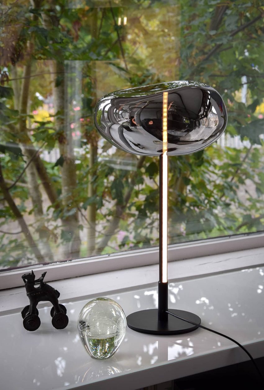lampe-a-poser-en-verre-galet-G1111-noir-black-contemporain-design-moss-series
