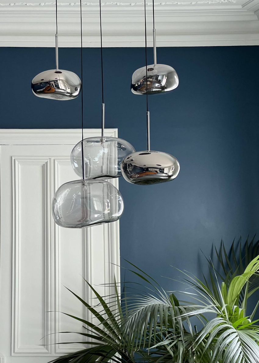 suspension-design-galet-chrome-G1-salle-à-manger-luminaire-en-verre-moss-series